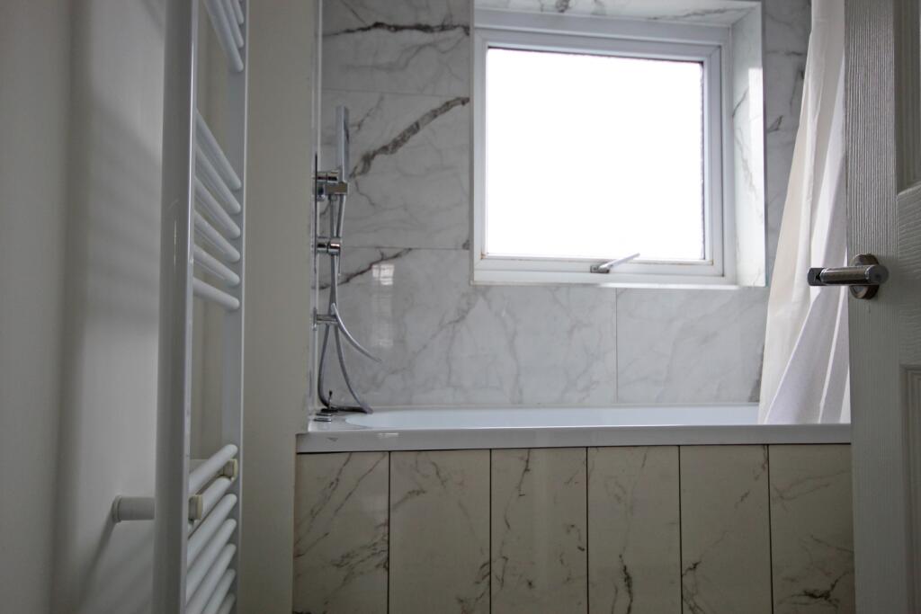 Family Bathroom shot 1