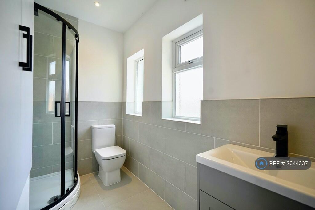 First Floor Bathroom