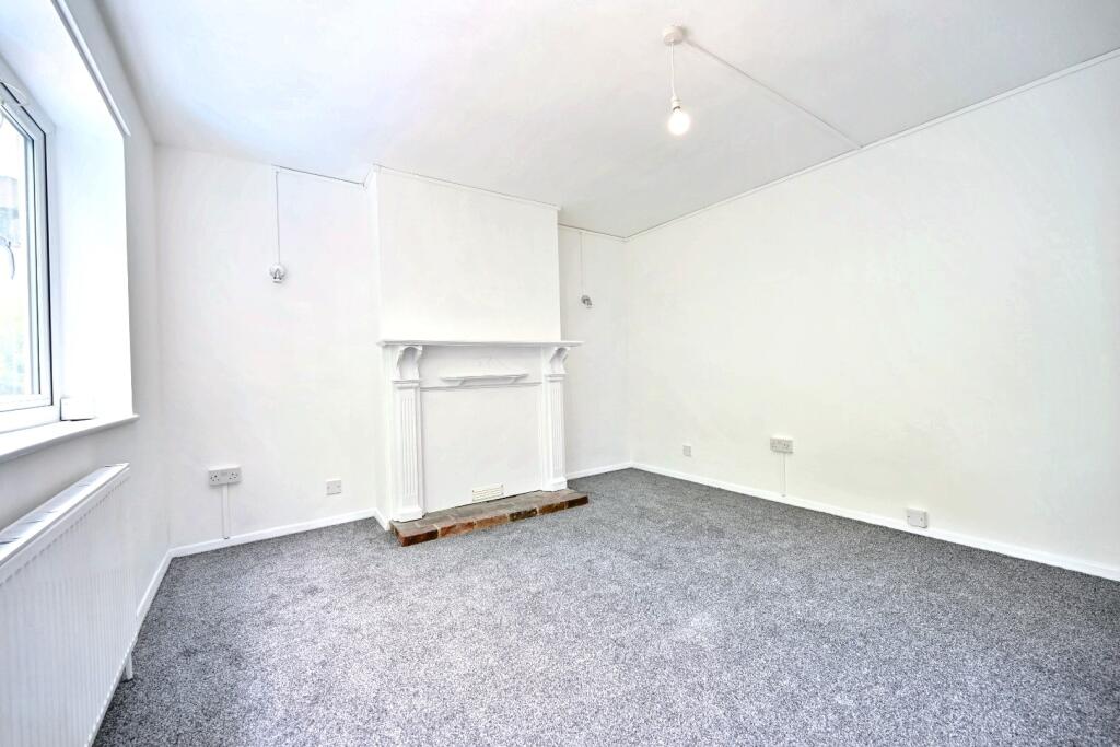 Flat 27, The Hill, Church Hill, Caterham, CR3 6SD