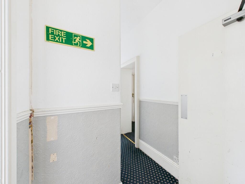 CAM01835G0-PR0342...