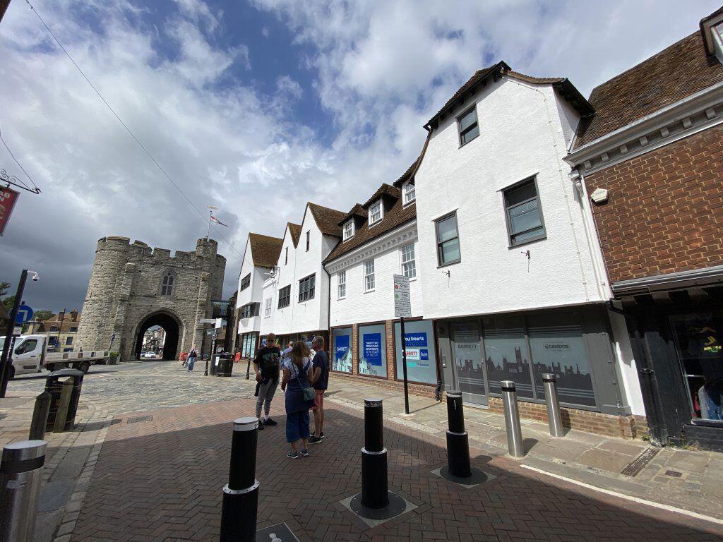 12 Barrett - Ref 3567