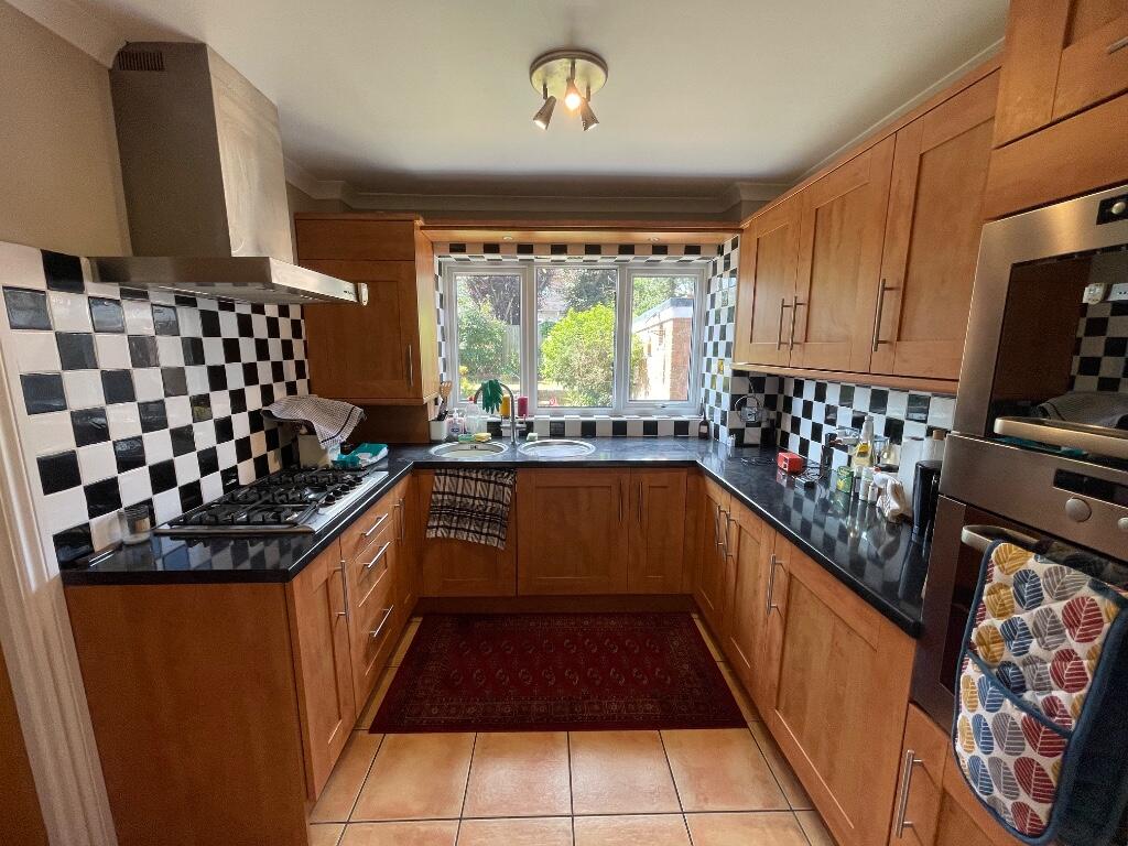 KITCHEN ALT