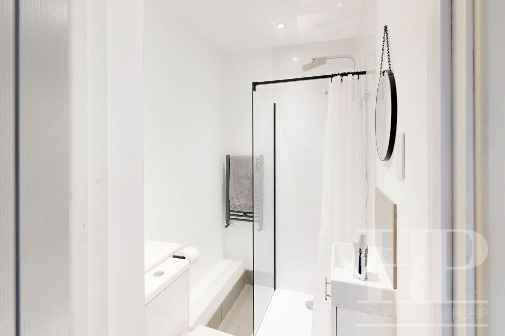 En suite shower room