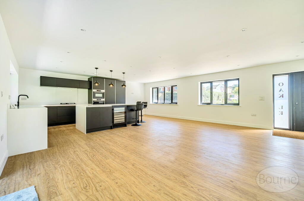 482a8b25-67b4-411...