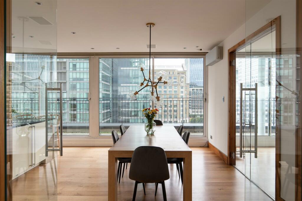 Horizon Building 50.jpg