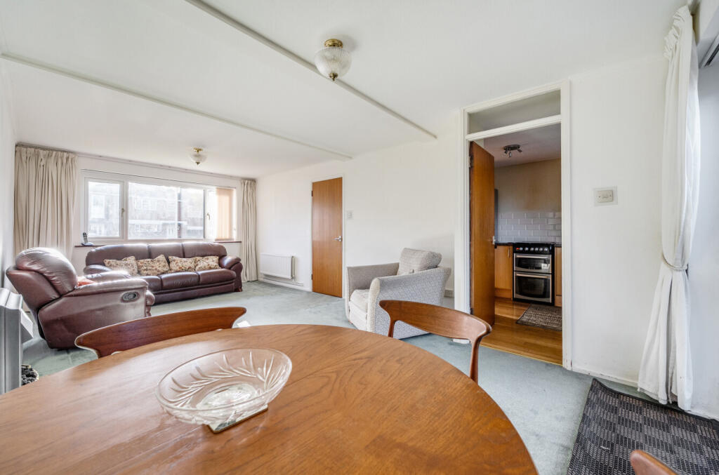 1381969-5-691b13e...