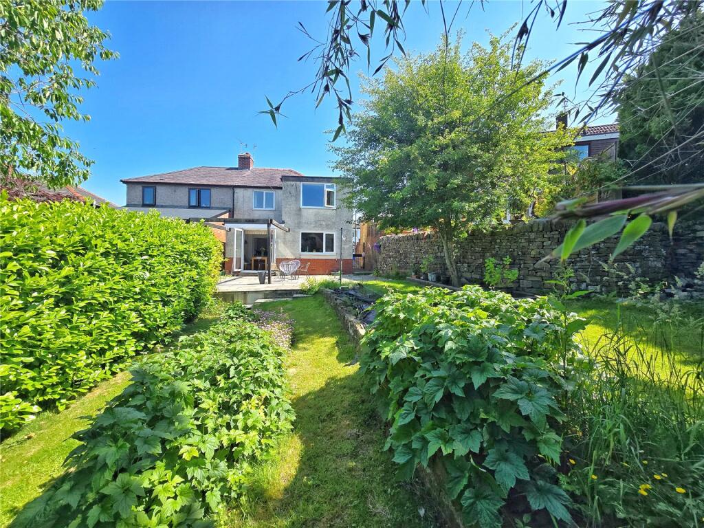 South-Facing Gardens