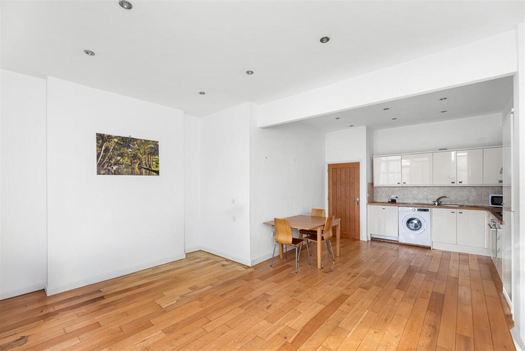 Open Plan Layout
