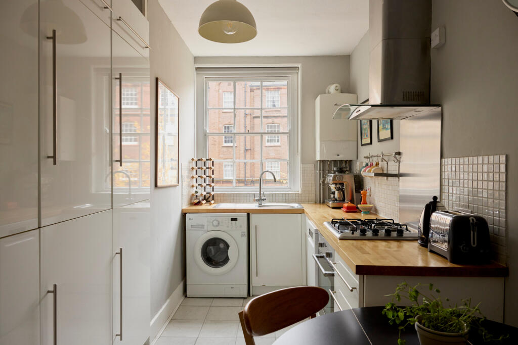 241159 - STEPNEY GREEN_HIRES_05.JPG