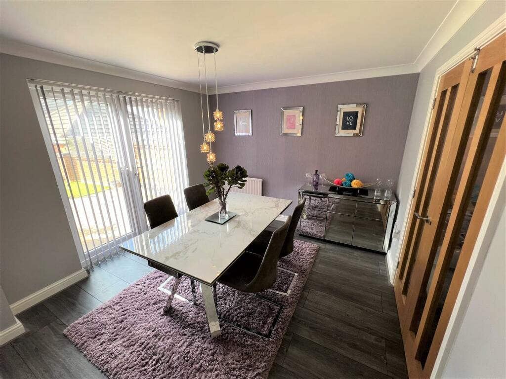 Dining Room.JPG