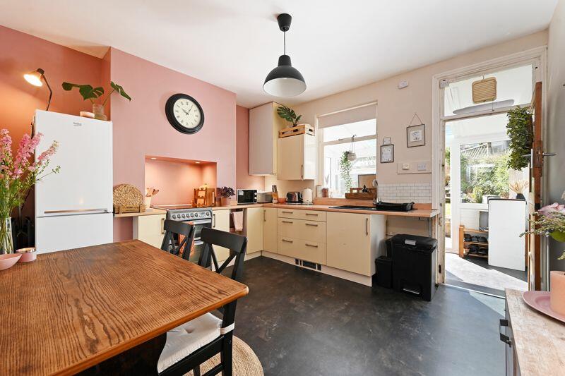 Dining Kitchen 