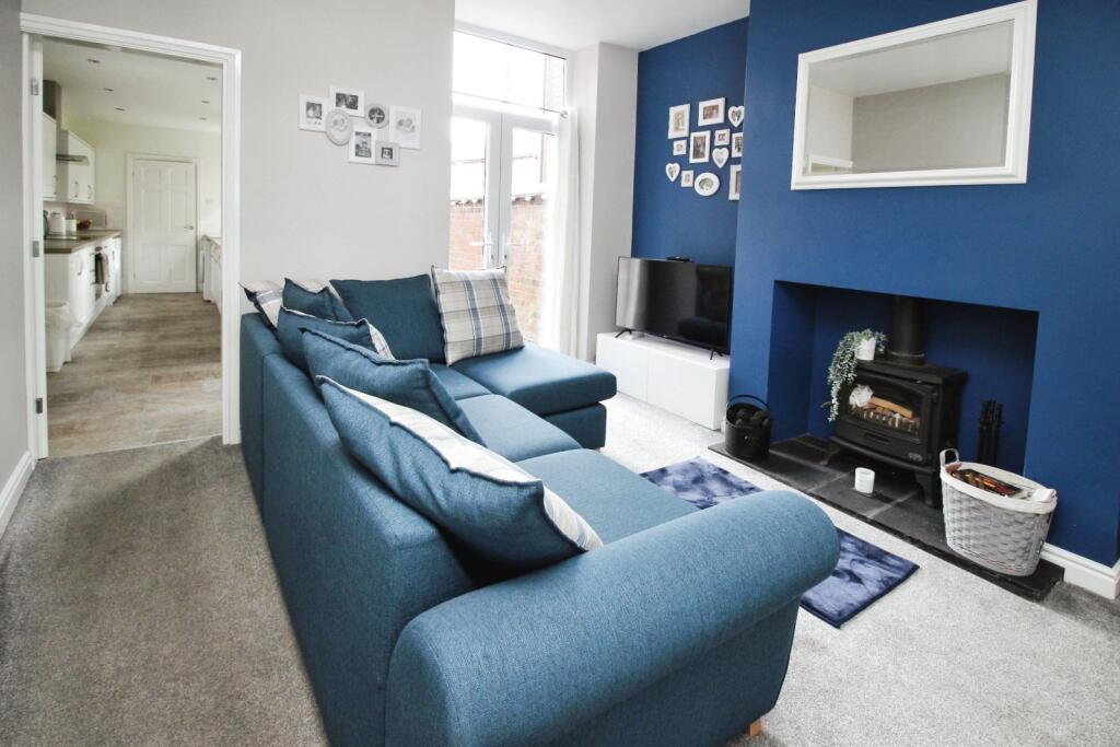 Dining/Second Lounge