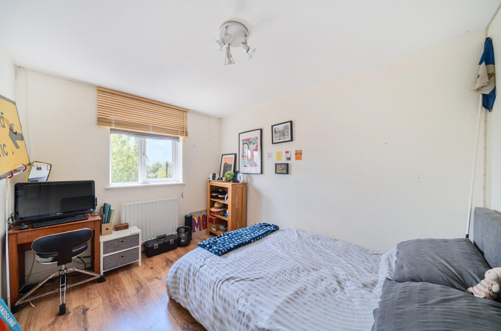 32-681e3132a6941-...