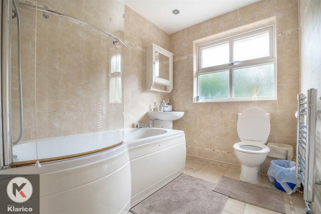 hanall close-14-2.jpg
