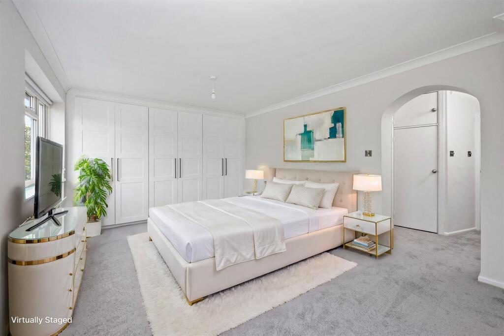 Benett-Drive-57-007 - Bedroom - Luxury - 0.jpg