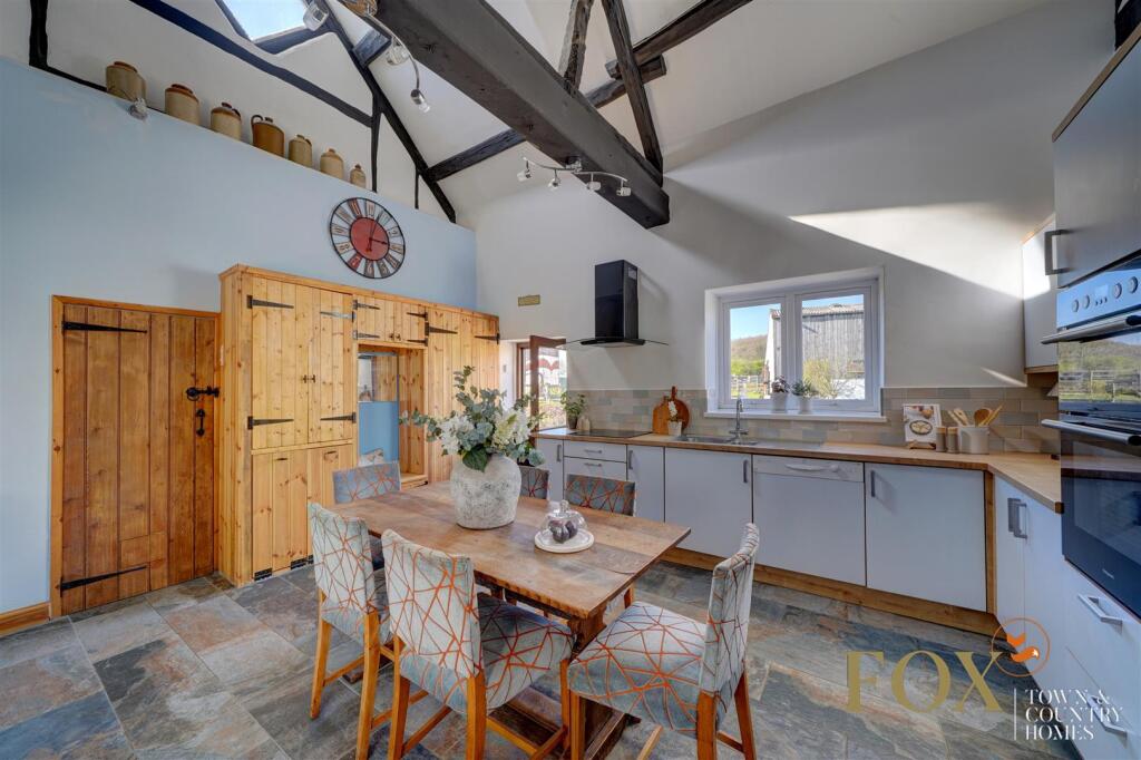 The Old Coach House (23).jpg