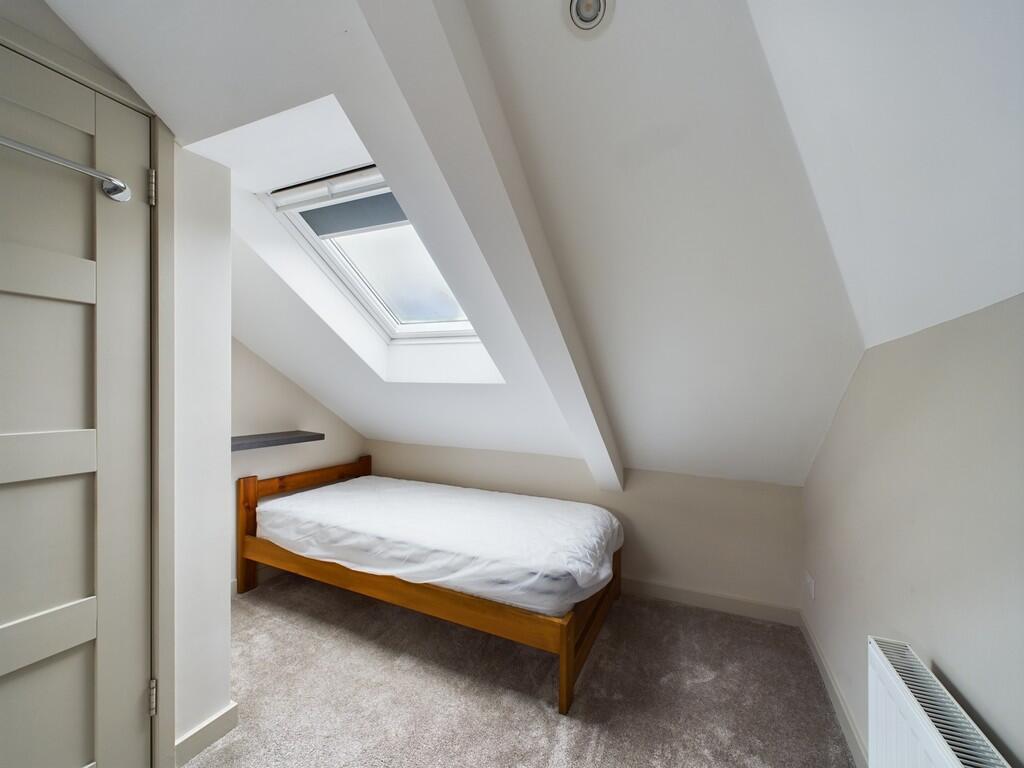 CAM02089G0-PR0410...