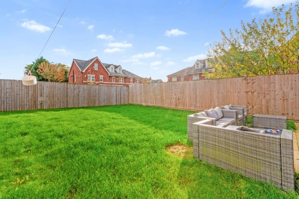 Commander Drive, Paddington, WA1