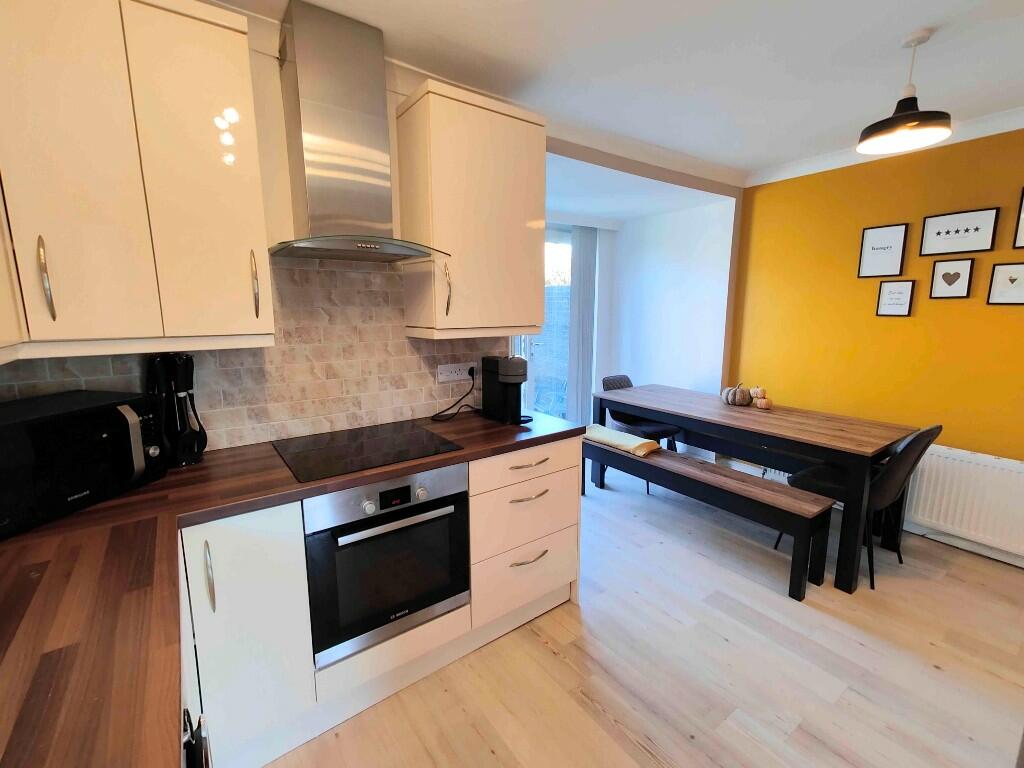Dining Kitchen