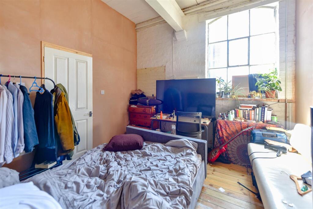 ROOM SIX