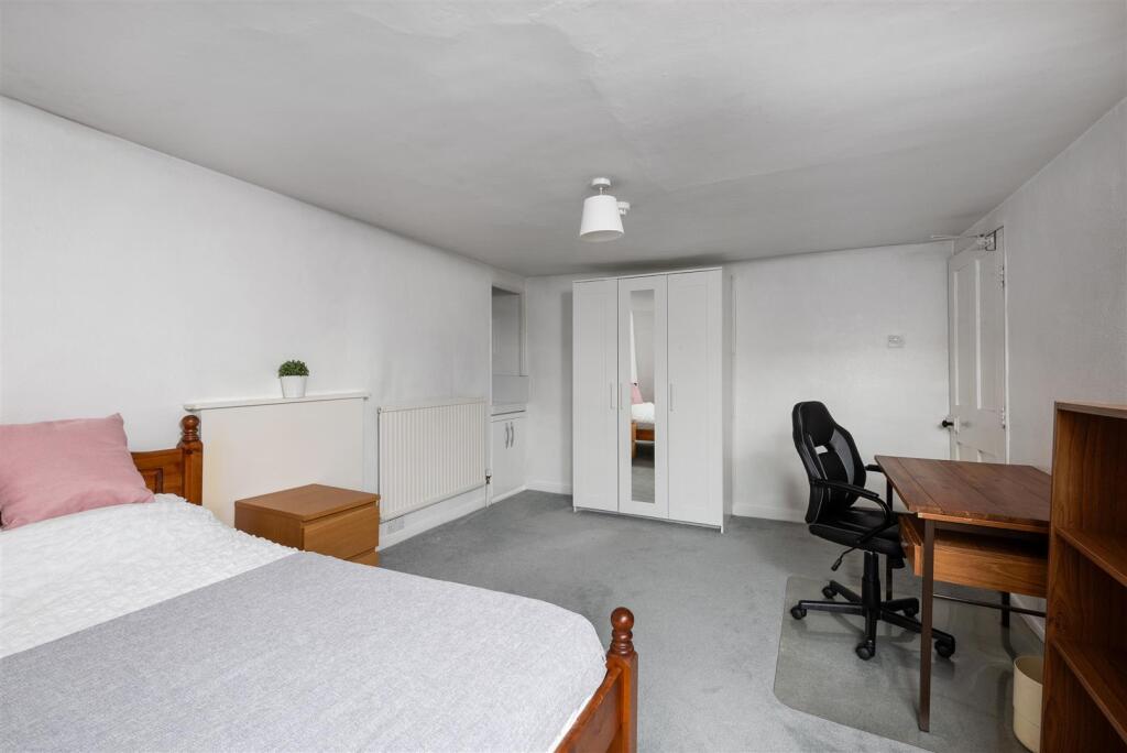 4 Beaufort East, Bath, BA1 6QF-8.jpg