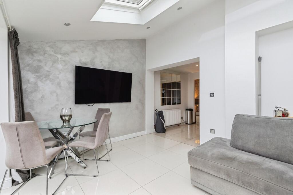 Family / Dining Room