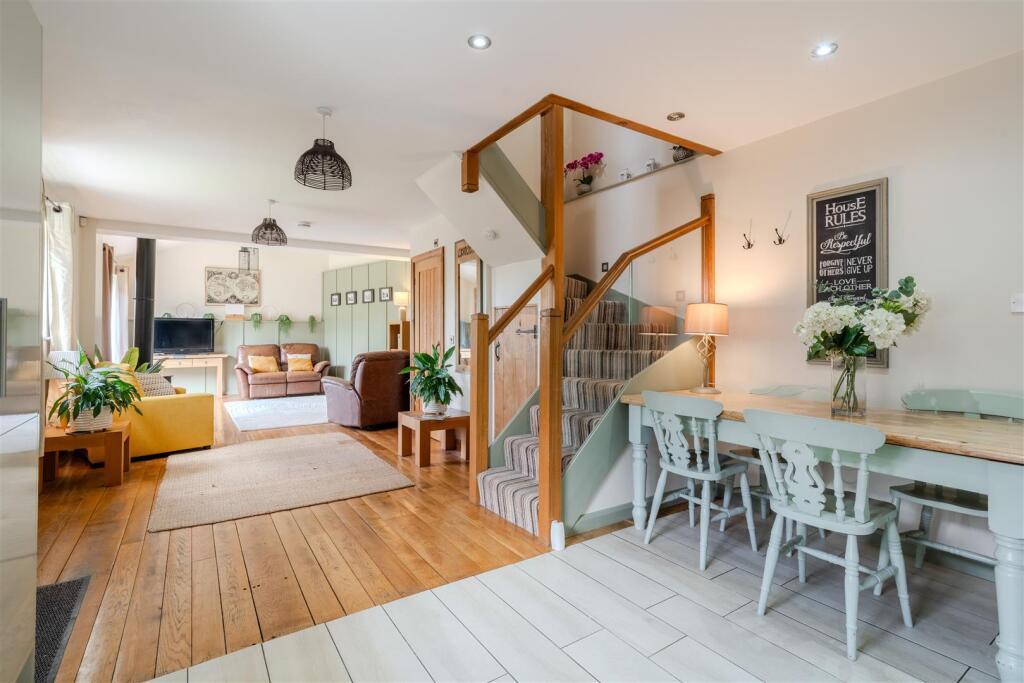 Open Plan Living_-3.jpg