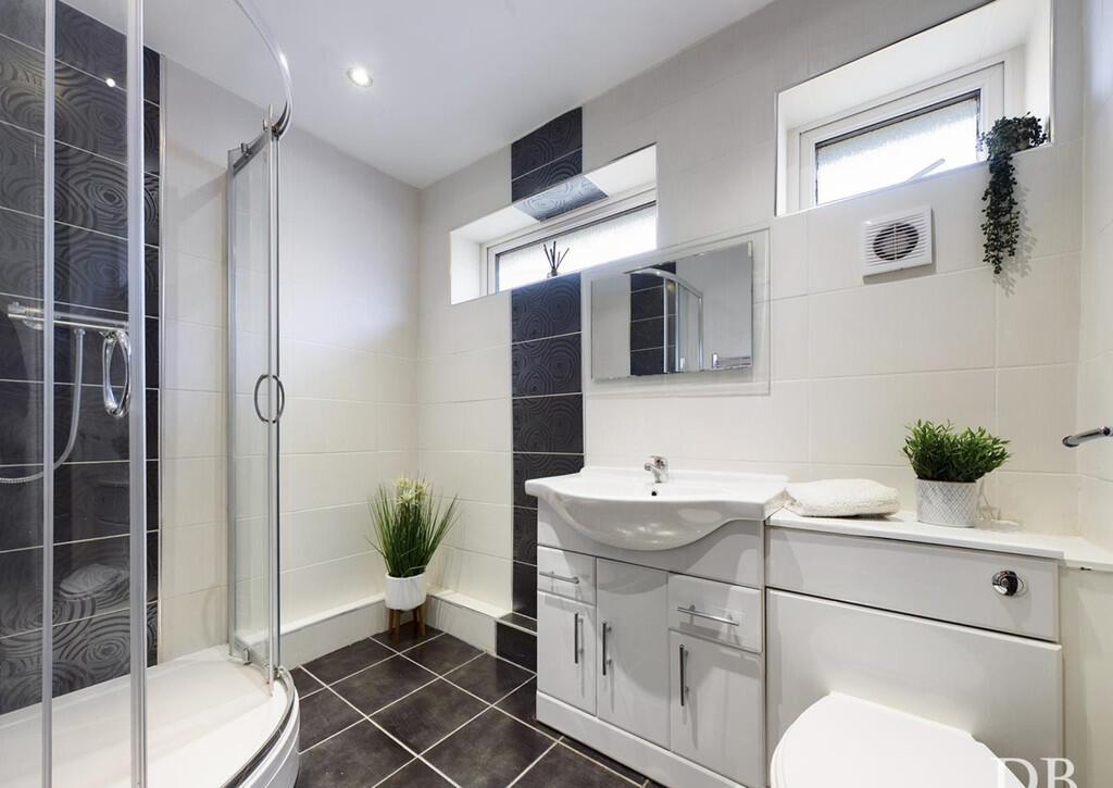 Fairholme Close, ...