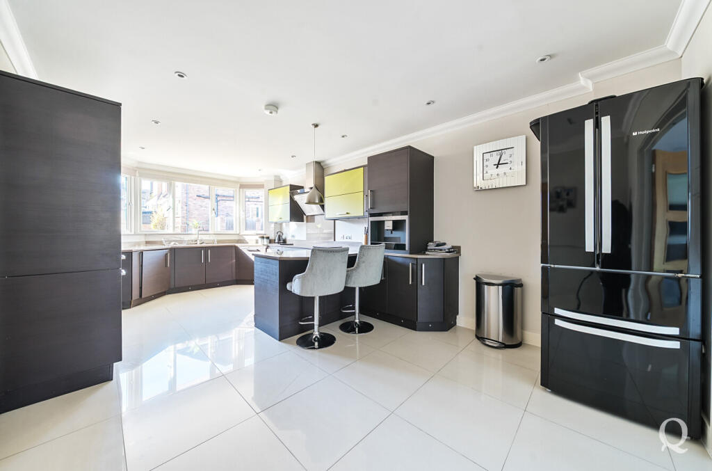 e79941c7-8a8c-41e...