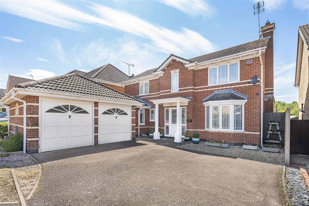 19 Brook Lane