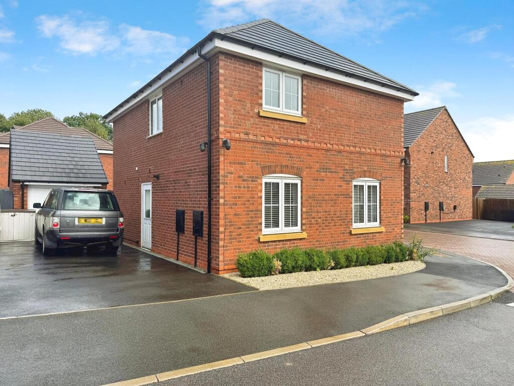 27 Oak Tree Road, Great Glen, Leicester, LE8 9HP