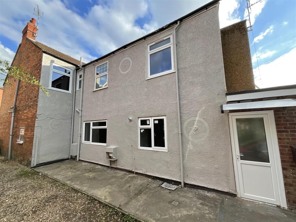 Railway Terrace, Rugby