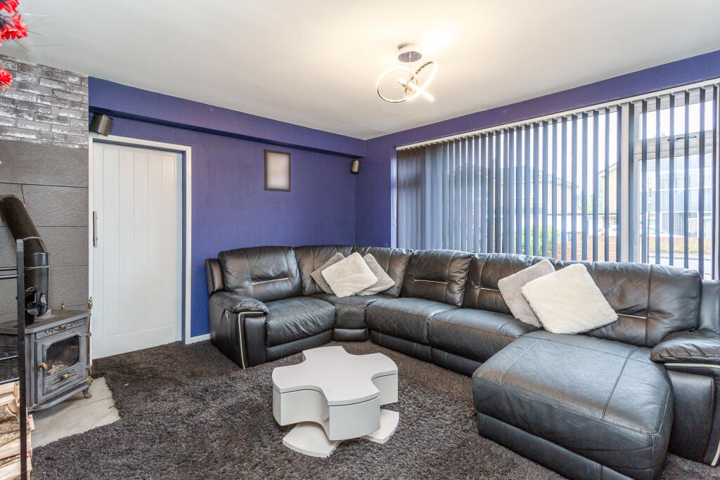 lounge b