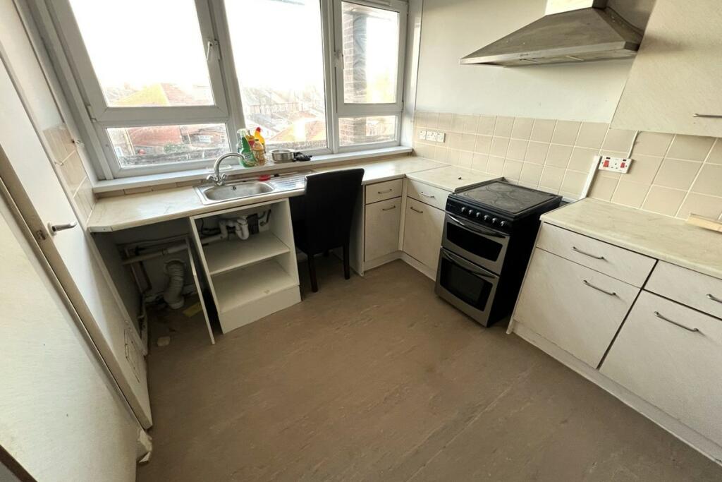 Kitchen/Breakfast Ro