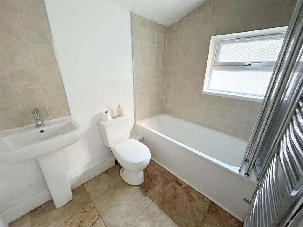 GF Bathroom