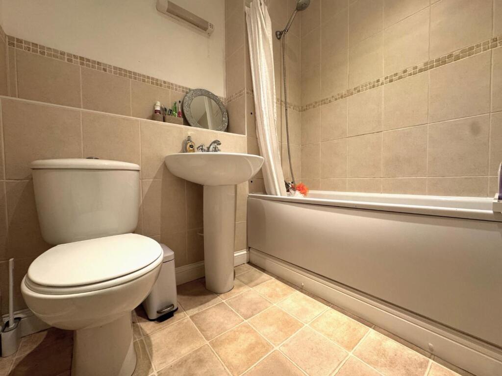 WhatsApp Image 2025-02-26 at 15.16.04_dafb6abb.jpg