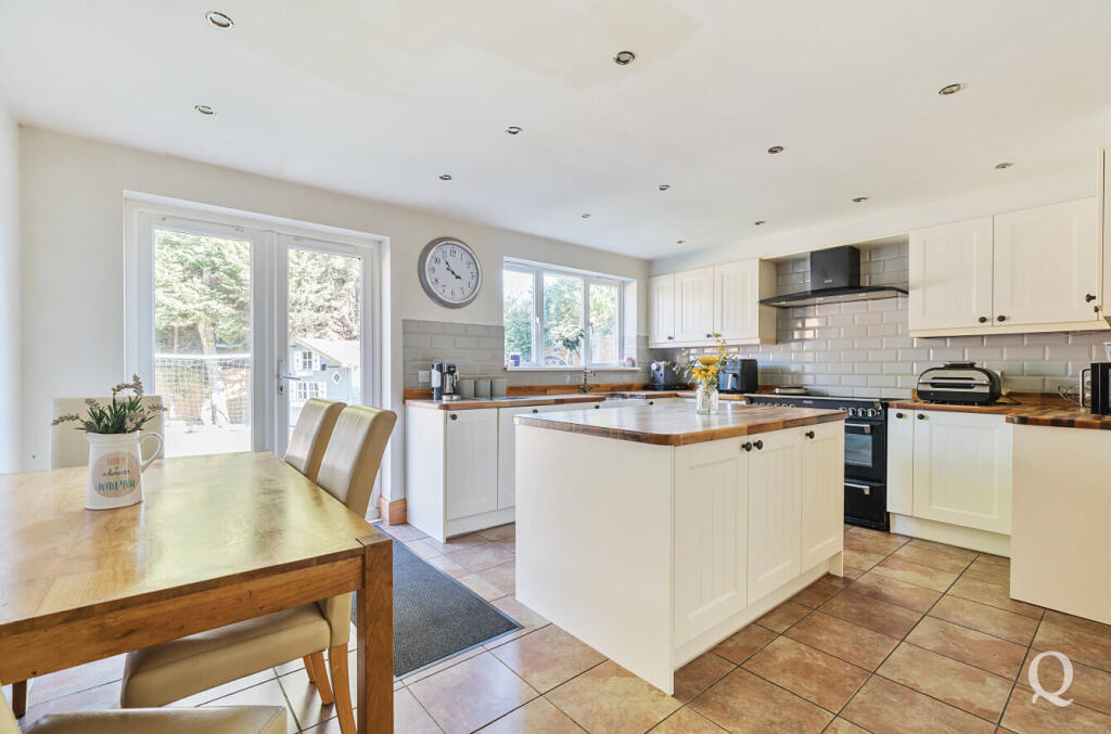 0a629043-ef98-4d0...