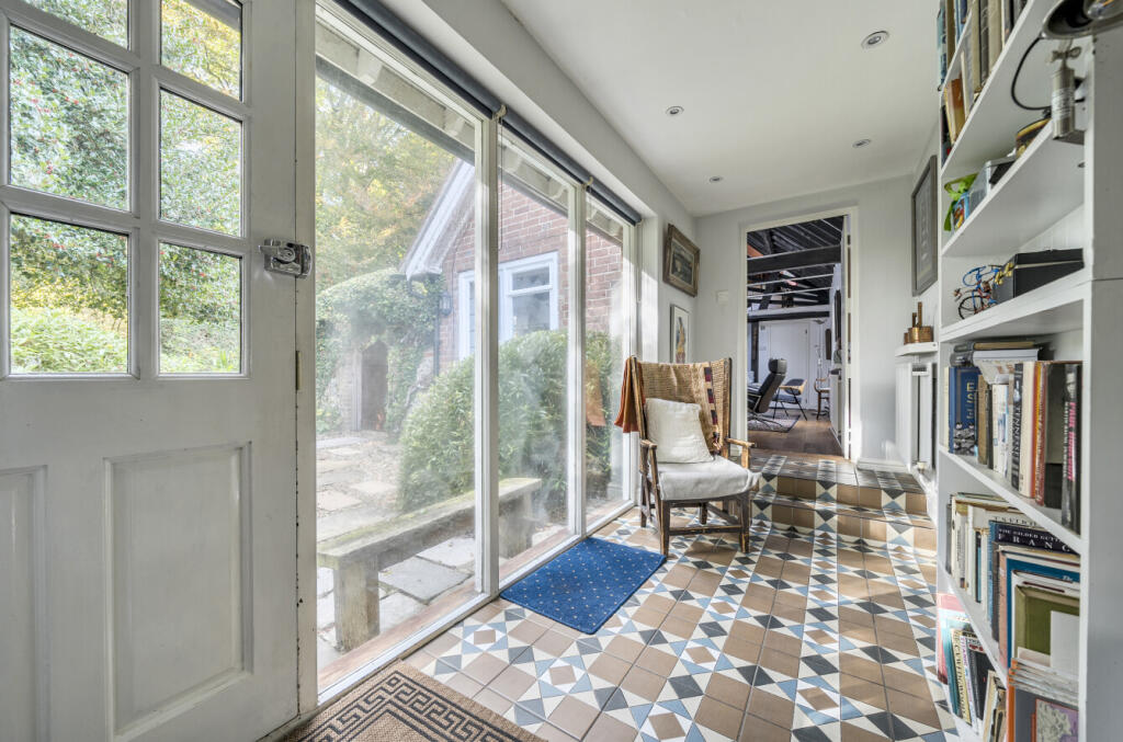 1362905-27-68e54f...