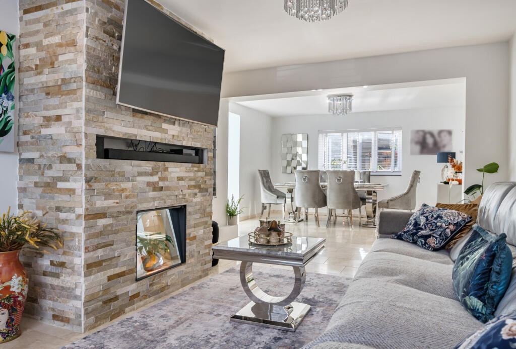 1373159-21-68ff51...