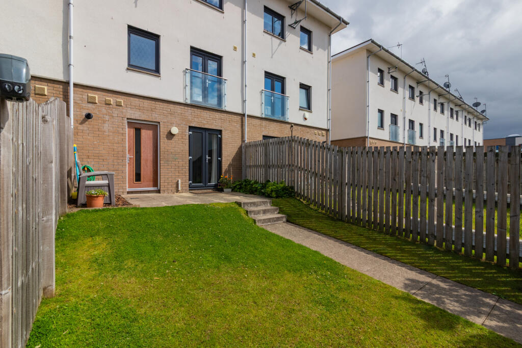 12 James McKechnie Avenue Paisley Renfrewshire PA2