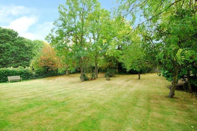 Davidson Frost-Wellings, DFW, Bartholomew Court, E