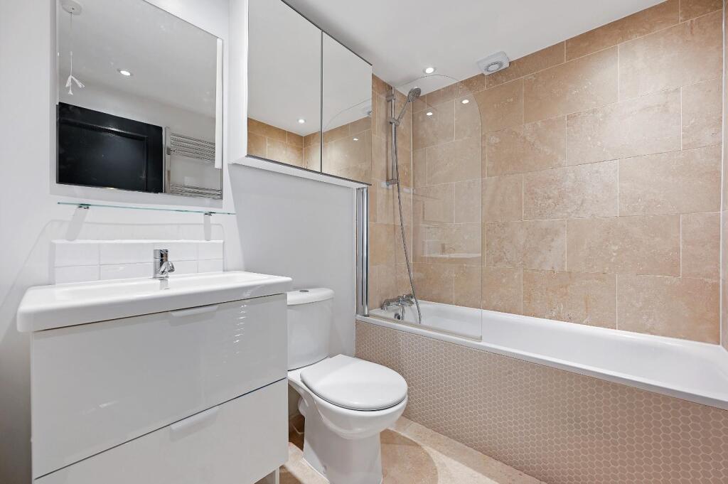 FBL - Blythe Road - Bathroom3 (1).JPG