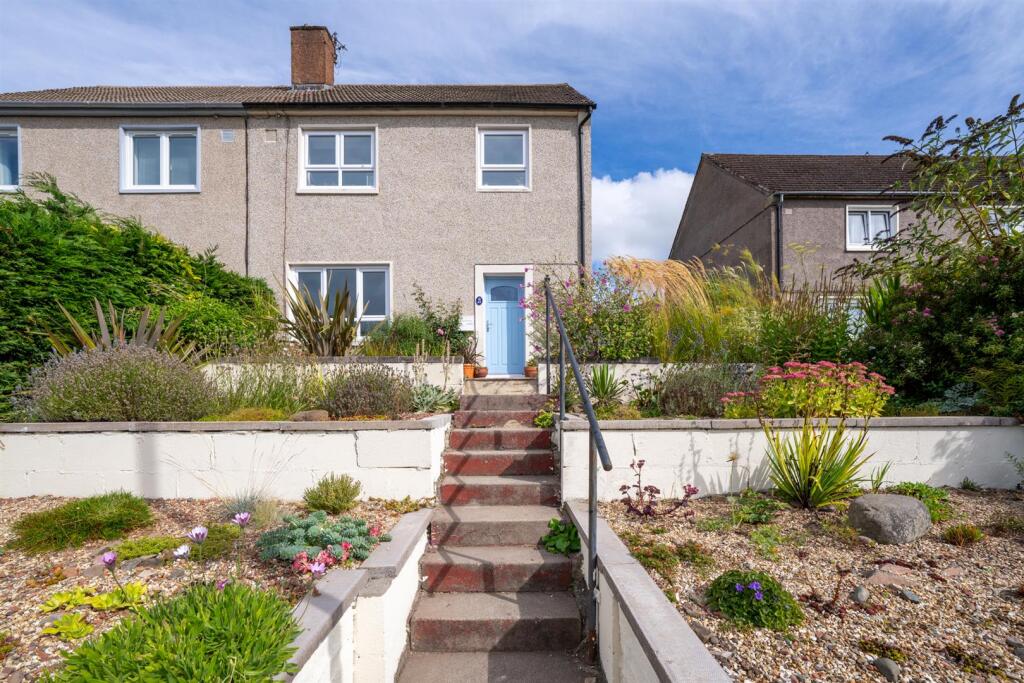 63 Howden_Road-14.jpg