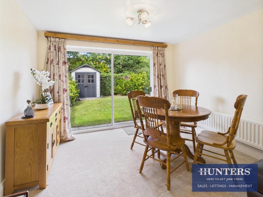 Living Room/Dining Room