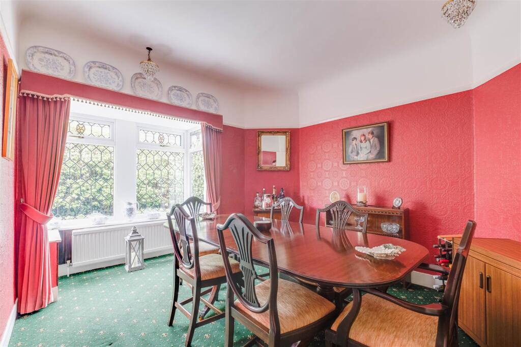 Constables 74 Hooton Road-2-7.jpg