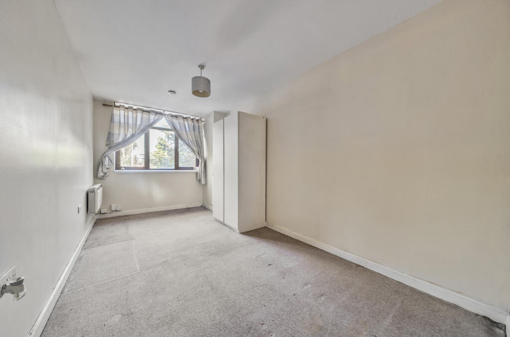 1319715-28-686d66...