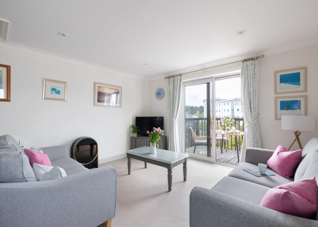 68551eca79246_Delphy-7