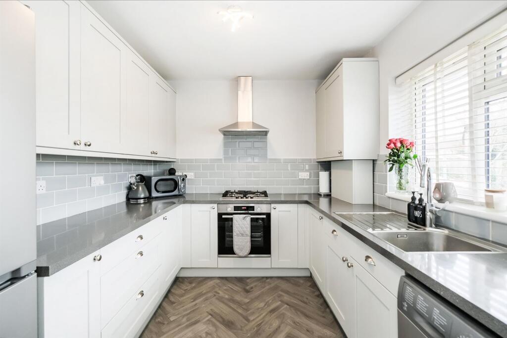 7 Field Close-8_web.jpg