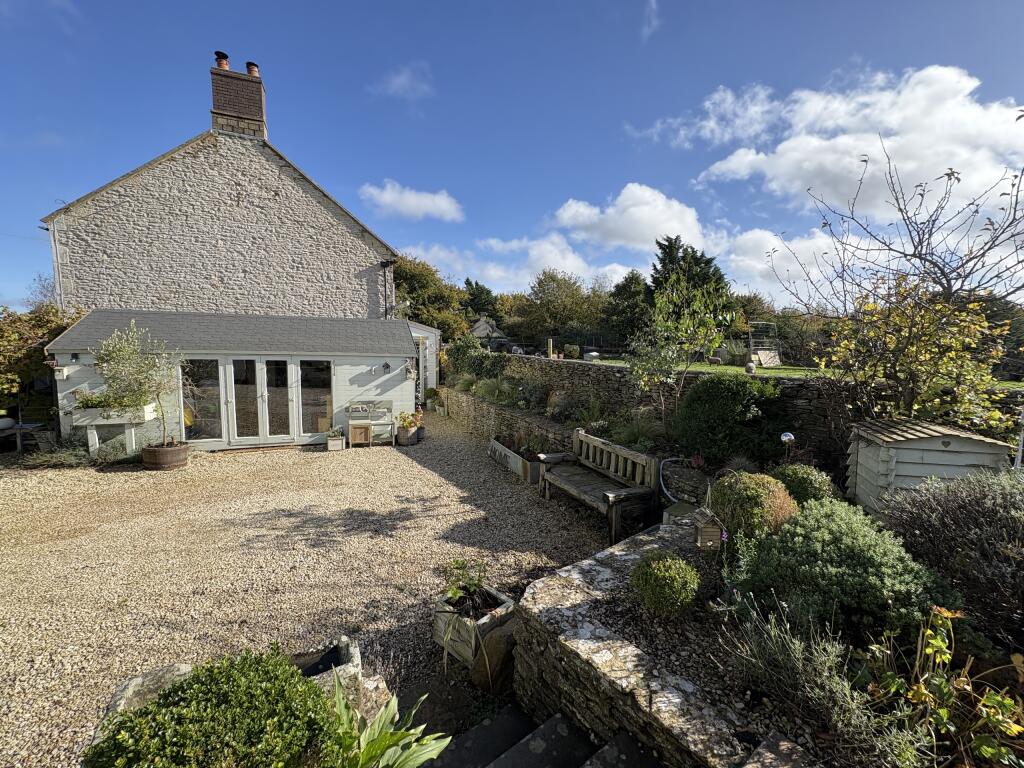 Photo 17-10-2024, 12 13 29