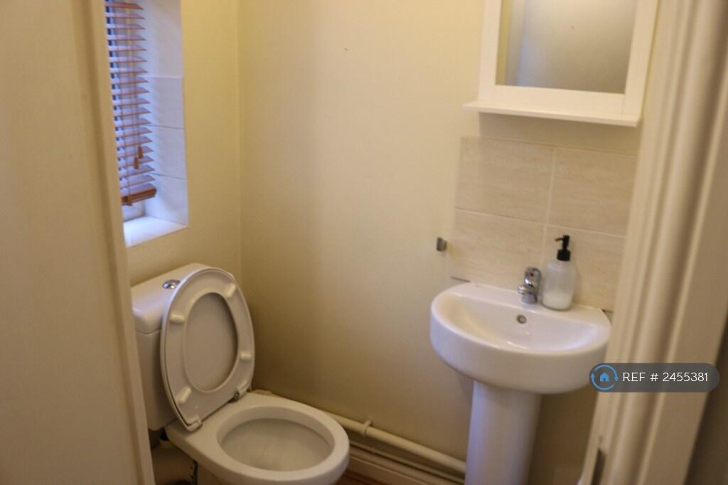 Cloak Room